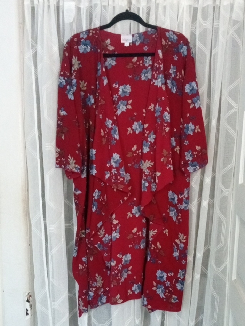LuLaRoe Scarlet Red & Blue Floral Waterfall Front Short Sleeve Kimono Size L